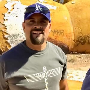 Meet your Posher, Luis